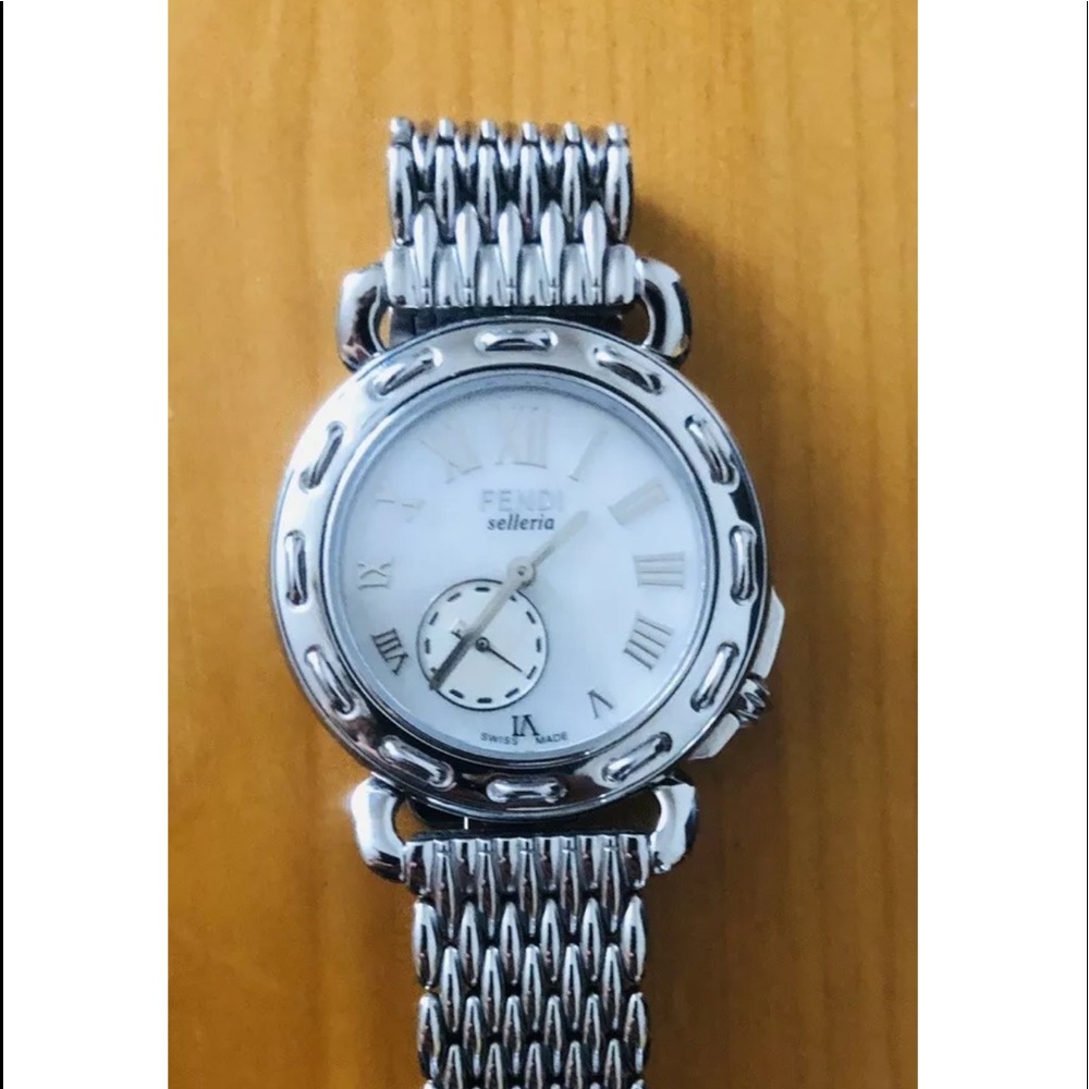Fendi selleria watch - Picture 11 of 16